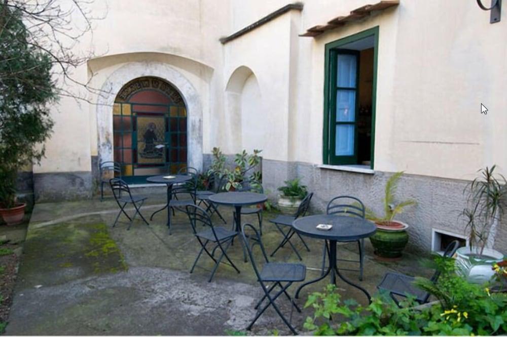 Purple Bed and Breakfast Sant'Agnello Buitenkant foto
